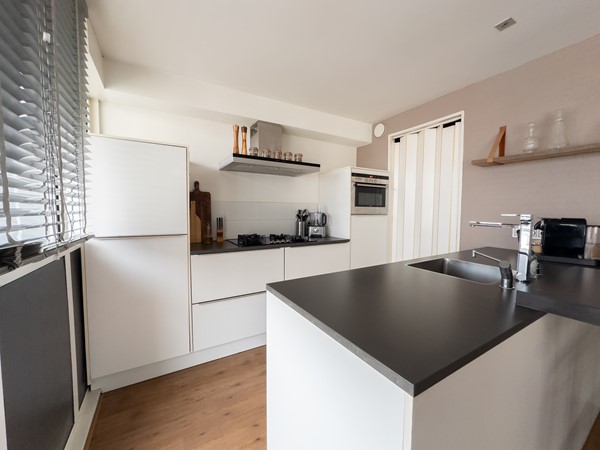 Medium property photo - Uitstraat 64, 3201 EN Spijkenisse